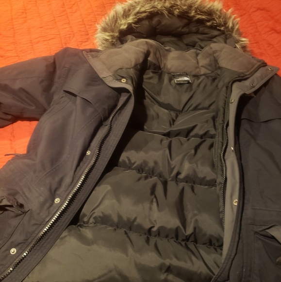 Northface Winter Coat - Picture 1 of 3